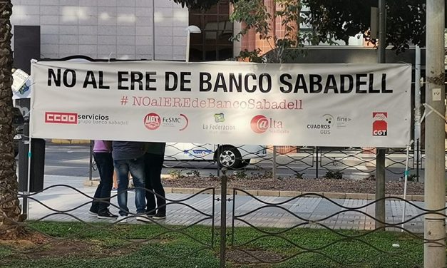 Esta semana, nuevas concentraciones en Barcelona y Lleida contra el ERE en Banco Sabadell